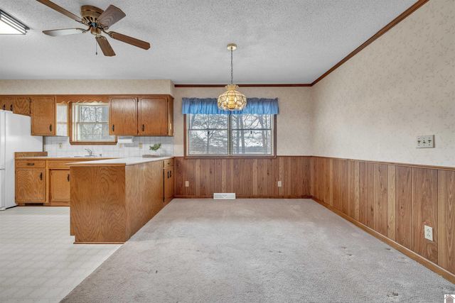 9063 W State Route 94, Murray, KY 42071