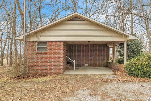 9063 W State Route 94, Murray, KY 42071