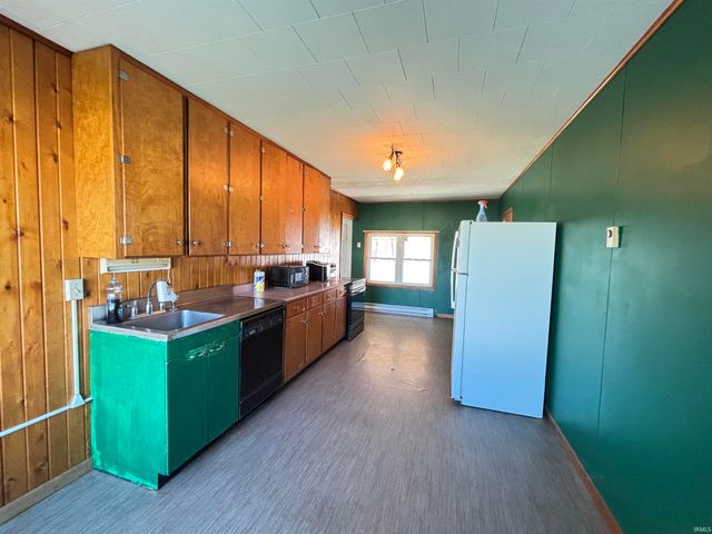 431 E 4th Street, Williamsport, IN 47993