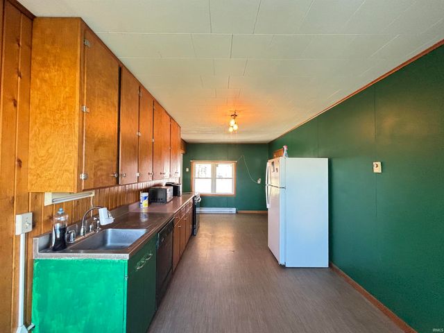 431 E 4th Street, Williamsport, IN 47993