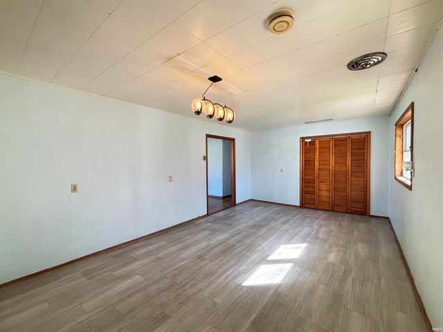 431 E 4th Street, Williamsport, IN 47993