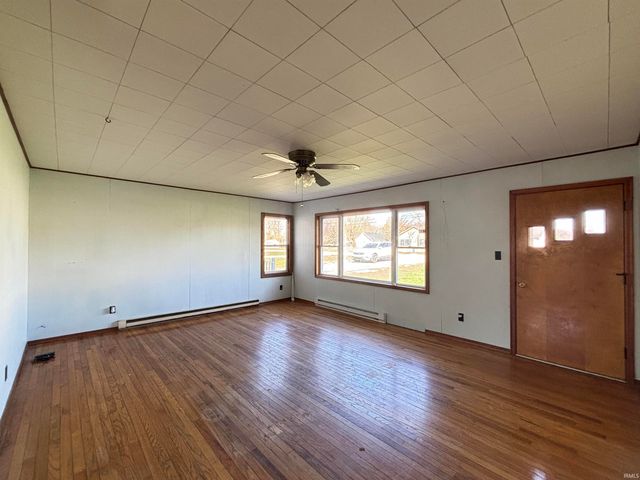 431 E 4th Street, Williamsport, IN 47993