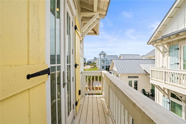 673 Center Square South S 9, Port Aransas, TX 78373