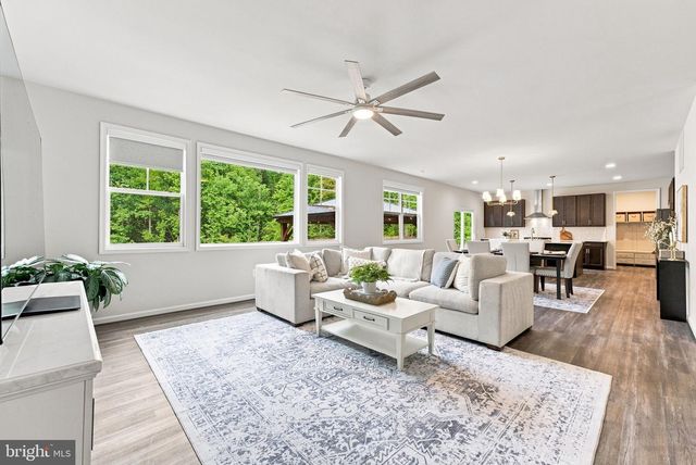 15049 FALLEN OAKS PL, Gainesville, VA 20155