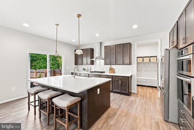 15049 FALLEN OAKS PL, Gainesville, VA 20155