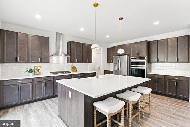 15049 FALLEN OAKS PL, Gainesville, VA 20155