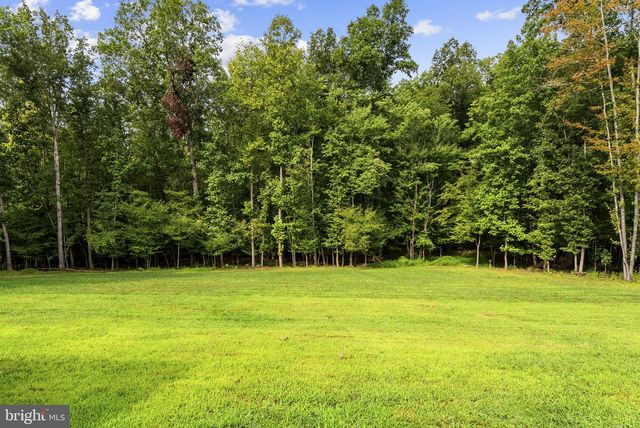 15049 FALLEN OAKS PL, Gainesville, VA 20155