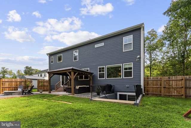 15049 FALLEN OAKS PL, Gainesville, VA 20155