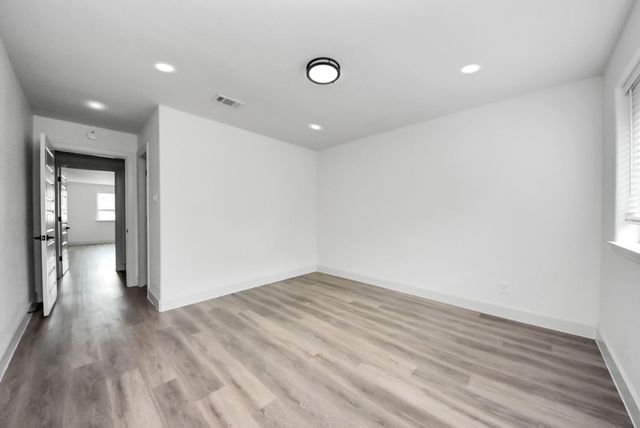 15529 Weldon Drive, Houston, TX 77032