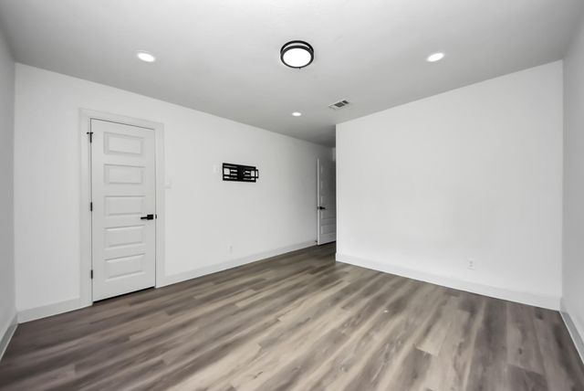 15529 Weldon Drive, Houston, TX 77032