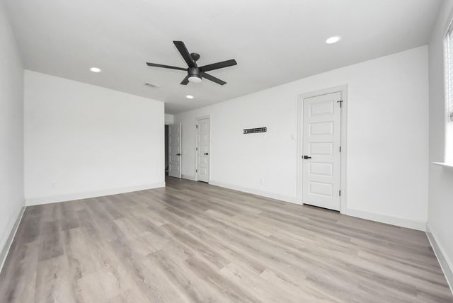 15529 Weldon Drive, Houston, TX 77032