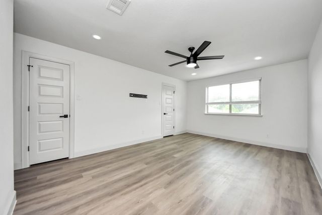 15529 Weldon Drive, Houston, TX 77032