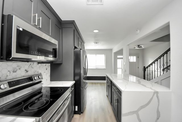 15529 Weldon Drive, Houston, TX 77032