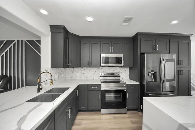 15529 Weldon Drive, Houston, TX 77032