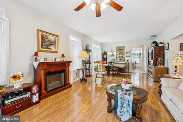 515 SAINT KITTS DR, Williamstown, NJ 08094