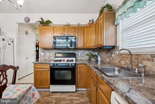 515 SAINT KITTS DR, Williamstown, NJ 08094