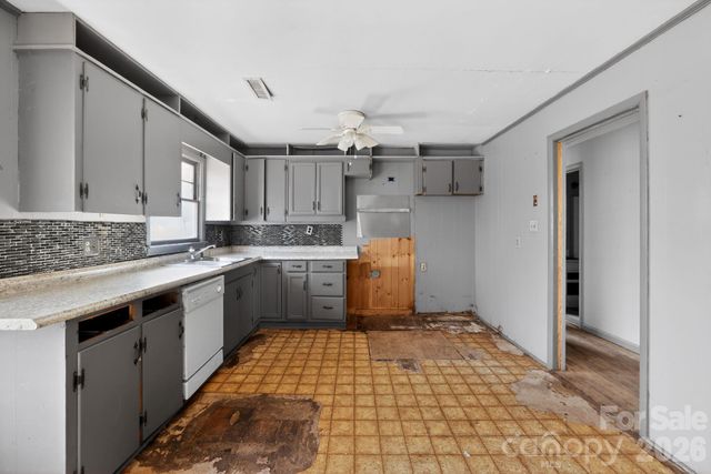 167 Short Road, Ellenboro, NC 28040