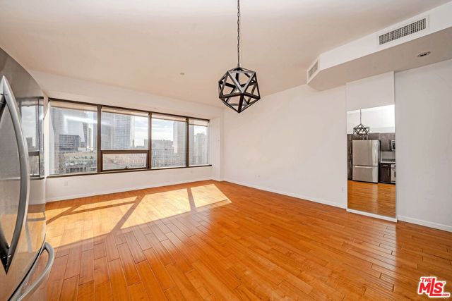 1100 Wilshire Boulevard 2108, Los Angeles, CA 90017