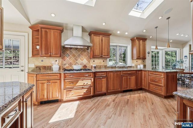 132 Dimmig Road, Upper Saddle River, NJ 07458