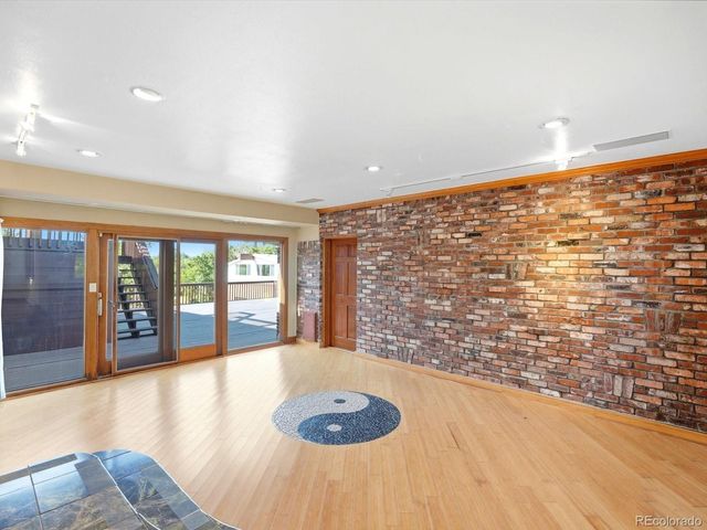 8280 Queen Street, Arvada, CO 80005