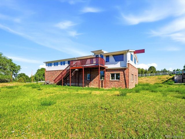 8280 Queen Street, Arvada, CO 80005