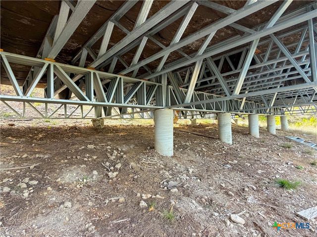 1362 Rockmoor, Canyon Lake, TX 78133