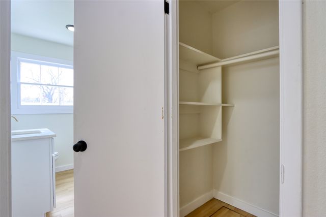 933 Treasure Road, Garland, TX 75041