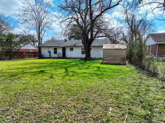 933 Treasure Road, Garland, TX 75041