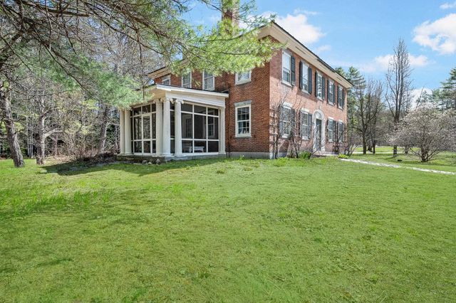 860 NH Route 175, Holderness, NH 03245