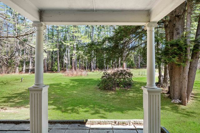 860 NH Route 175, Holderness, NH 03245