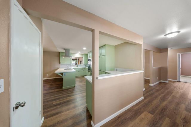 1232 Sonoma Ave, Modesto, CA 95355