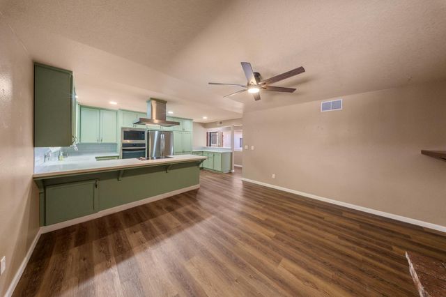 1232 Sonoma Ave, Modesto, CA 95355