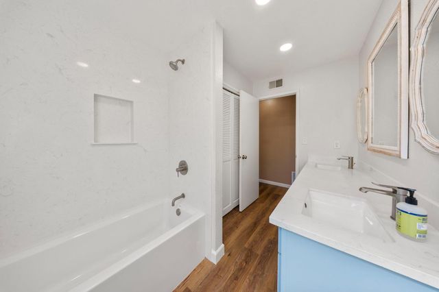 1232 Sonoma Ave, Modesto, CA 95355