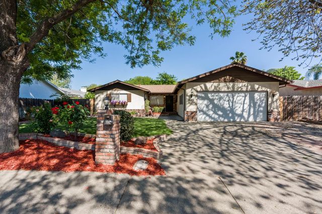 1232 Sonoma Ave, Modesto, CA 95355