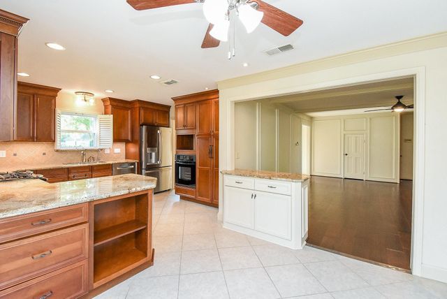 9203 S Pass Lane, Houston, TX 77064