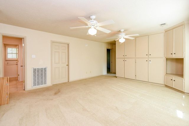 9203 S Pass Lane, Houston, TX 77064