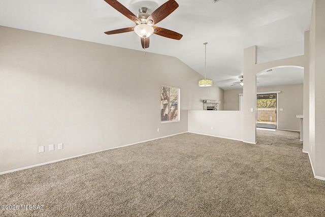 9825 N Camino Vado, Tucson, AZ 85742