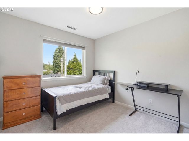 10140 Sw MOLLY Ct, Portland, OR 97223