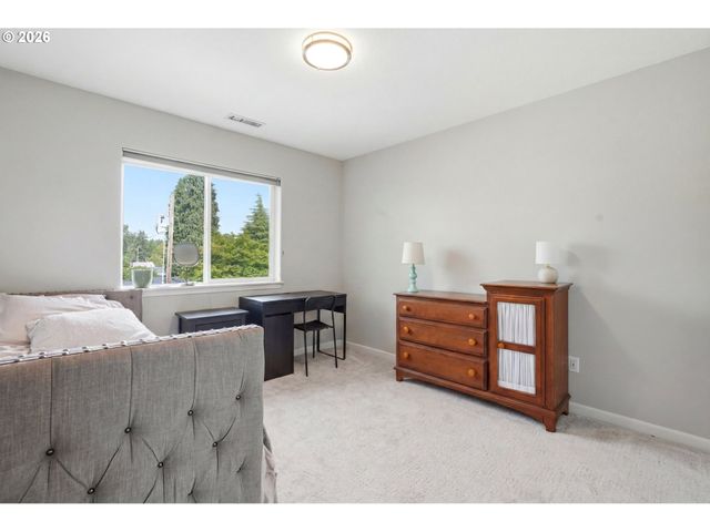 10140 Sw MOLLY Ct, Portland, OR 97223