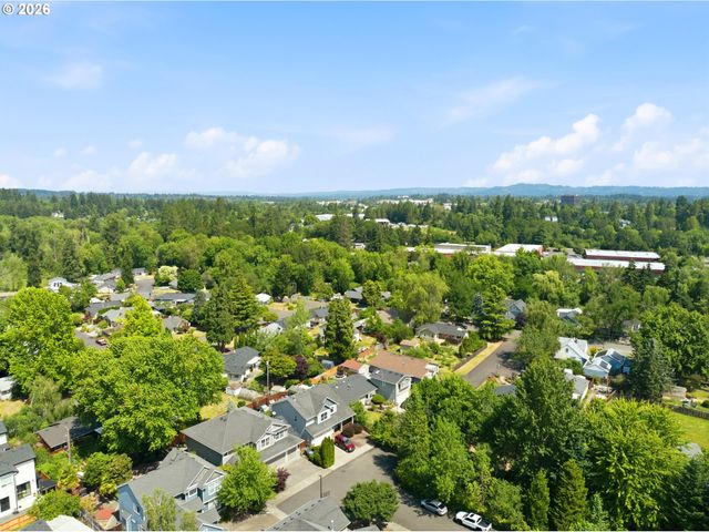 10140 Sw MOLLY Ct, Portland, OR 97223