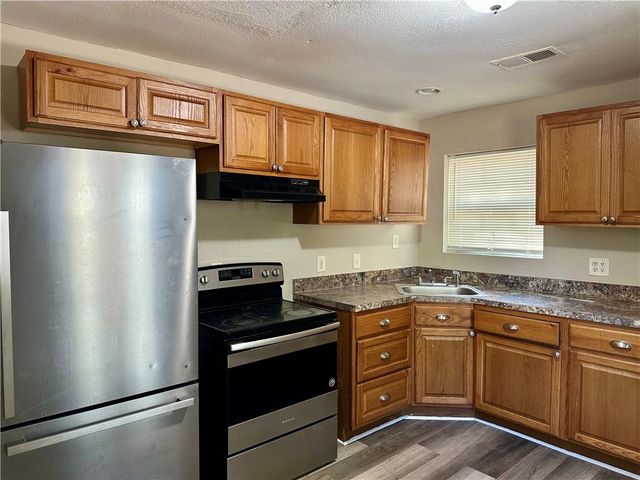 55 Bay NE Street, Fairburn, GA 30213