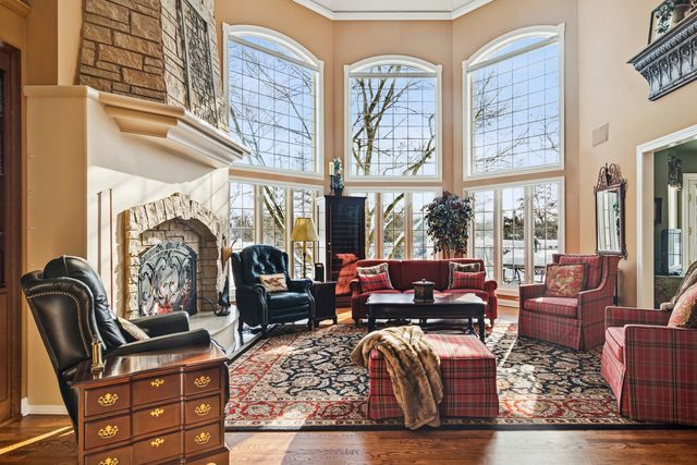 1520 Macalpin Circle, Inverness, IL 60010