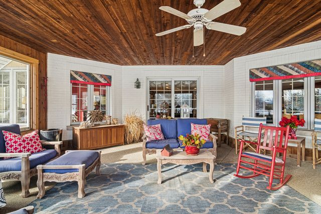 1520 Macalpin Circle, Inverness, IL 60010