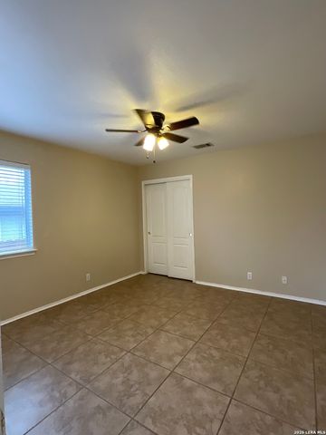 1327 Diamond, San Antonio, TX 78251