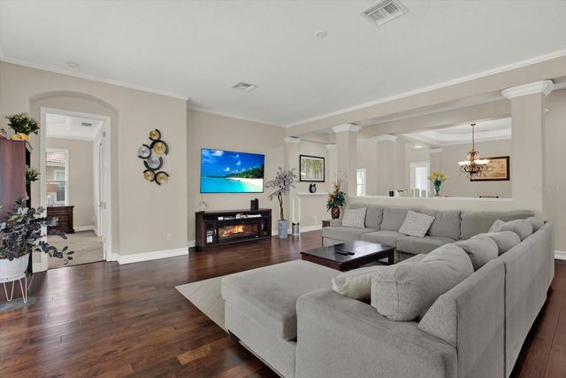 9137 CREEDMOOR LANE, New Port Richey, FL 34654