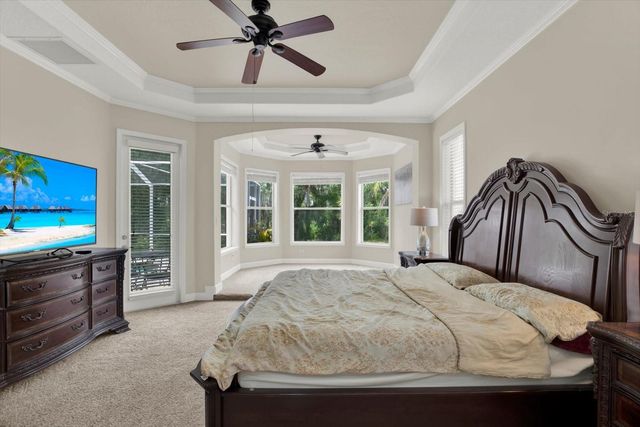 9137 CREEDMOOR LANE, New Port Richey, FL 34654