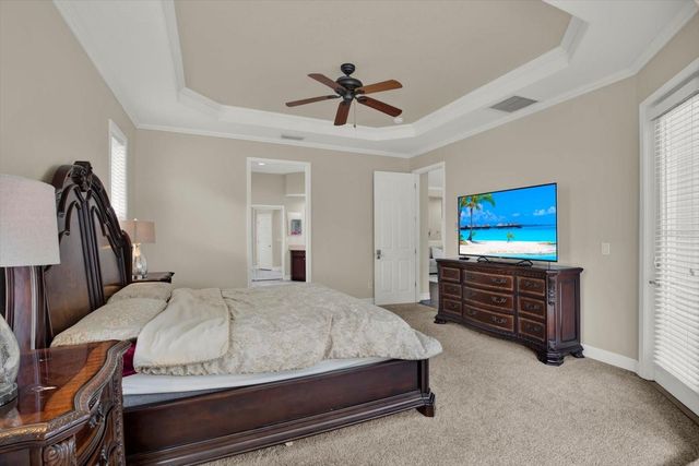 9137 CREEDMOOR LANE, New Port Richey, FL 34654