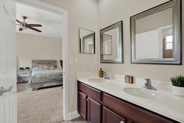 9137 CREEDMOOR LANE, New Port Richey, FL 34654