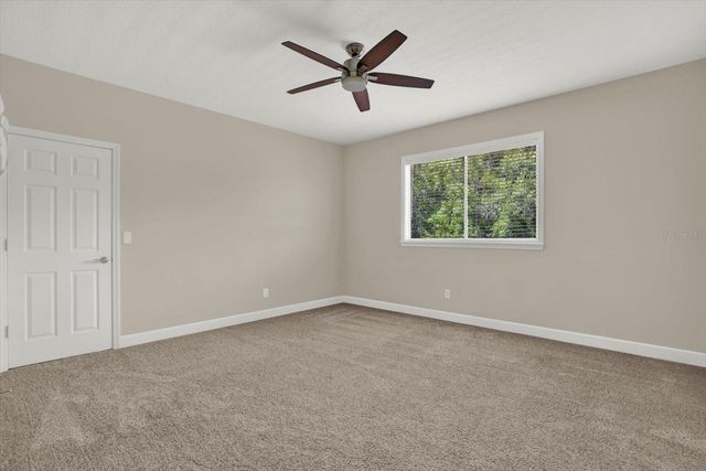 9137 CREEDMOOR LANE, New Port Richey, FL 34654