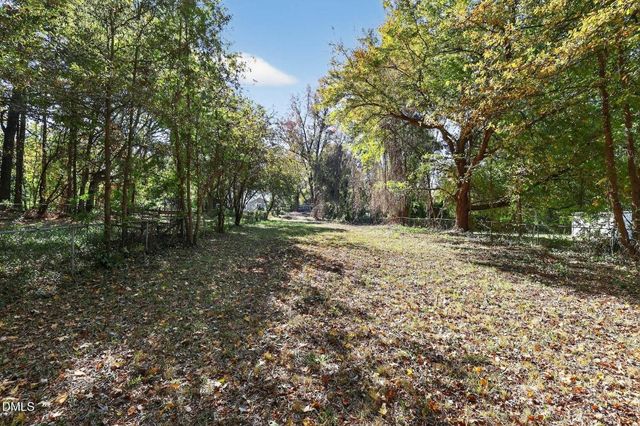 2711 Ashe Street, Durham, NC 27703